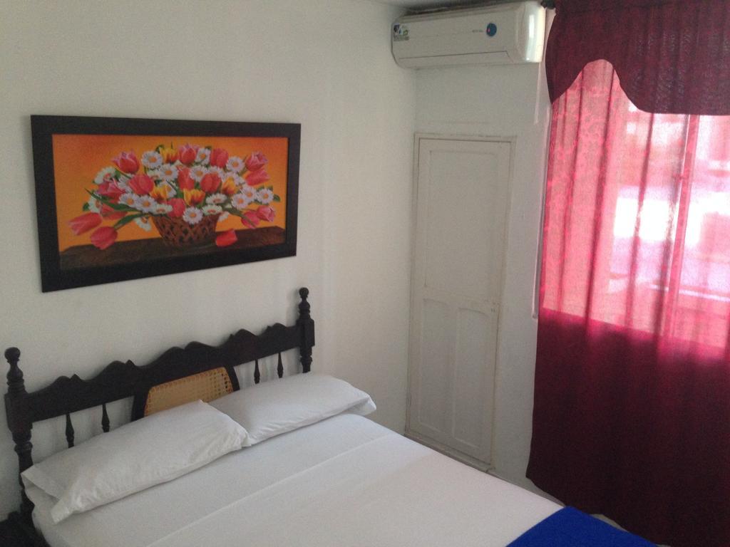 Hotel Tiskirama Rodadero Santa Marta  Kamer foto