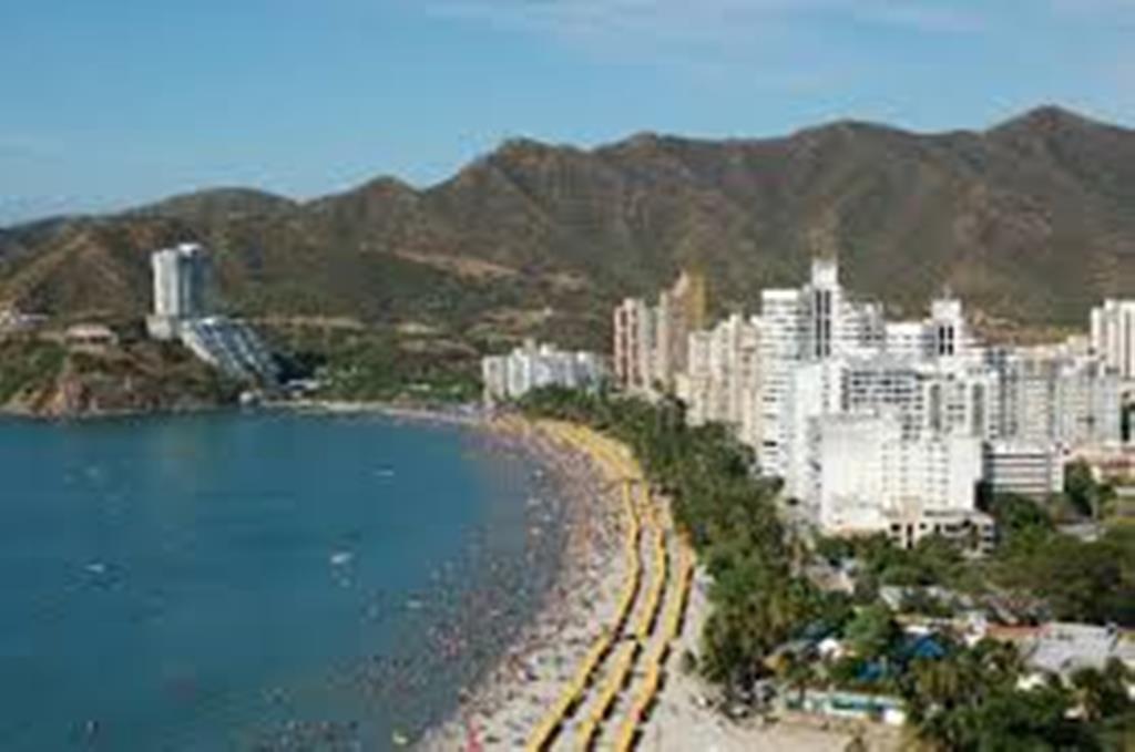 Hotel Tiskirama Rodadero Santa Marta  Buitenkant foto